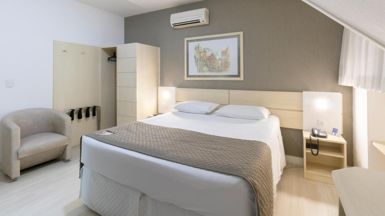 Baviera Park Hotel Teutônia Esterno foto