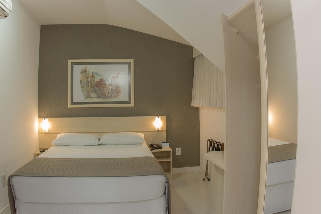 Baviera Park Hotel Teutônia Esterno foto
